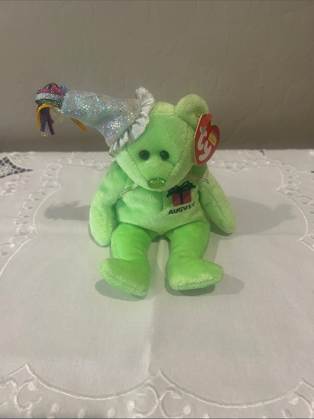 Ty Beanie Baby Bright Lime Green 'August' Birthday Bear with Shiny Party Hat